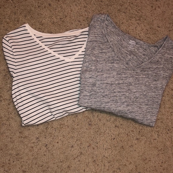 Old Navy Tops - NWOT Old Navy Longsleeved Casual Tees
